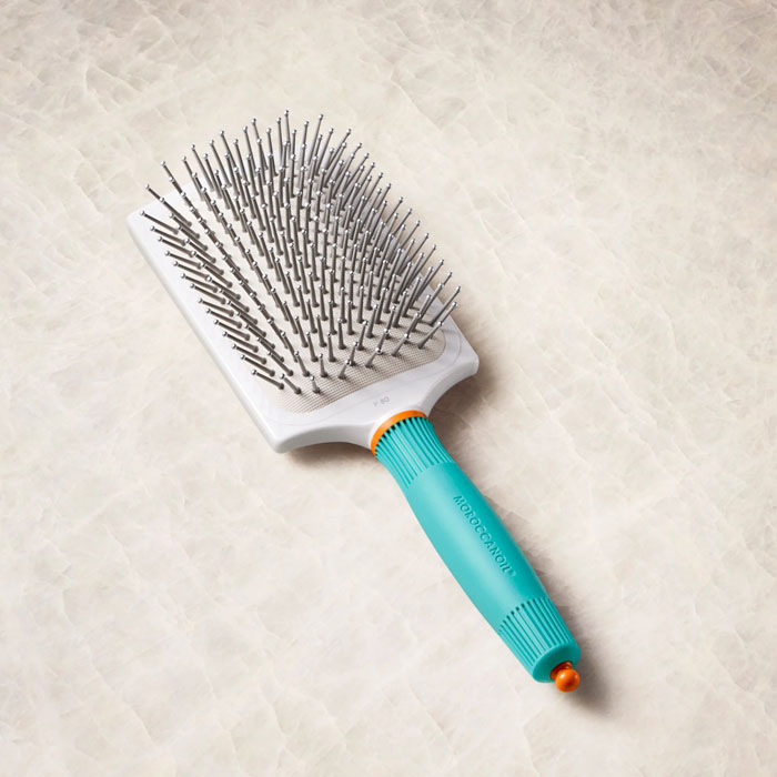 Cepillo Plano Iónico Moroccanoil